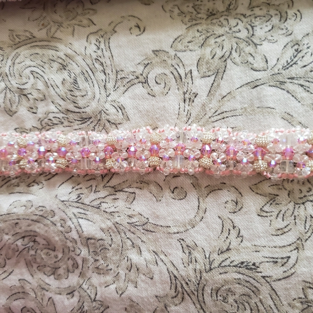 Crystal choker